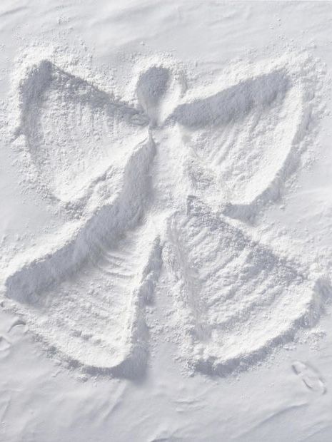 Engler i sneen har sin egen sang #snøengel #snowangel Angel Posters, I Love Snow, Pixie Hollow, Poem A Day, Snow Angel, Angel Aesthetic, Snow Angels, Snow Sports, Snowy Day