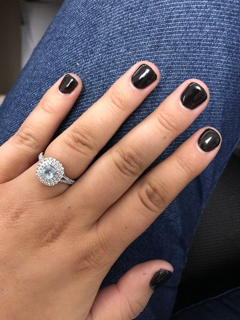 Super Short Black Nails, Shellac Natural Nails, Natural Nails Winter, Shellac On Natural Nails, Short Nail Beds, Gel Overlay Nails, Black Nails Short, Short Nail Bed, Black Shellac