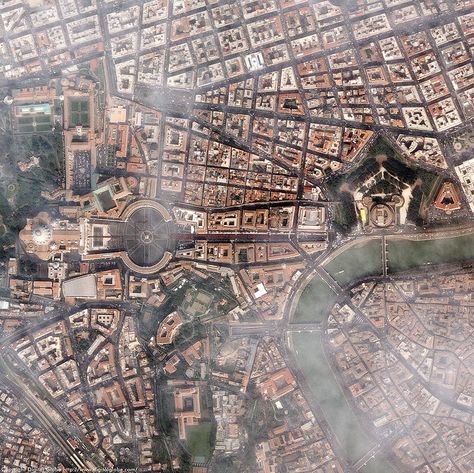 Aerial view of Vatican City, Rome Italy Le Vatican, Pyramids Of Giza, World Cities, Vatican City, Aerial Photo, Famous Places, Birds Eye View, Dubrovnik, Aerial Photography