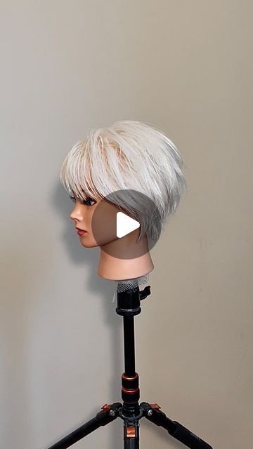 Kazuma K on Instagram: "There is nothing better than simplicity.  This is "Textured Round Short Cut"   Other techniques and designs can be found in the profile.  hair by @k_salon87  #hair #hairstyle #haircut #hairstyles #hairtutorials #hairstylist #hairdesign #japanesehair #sassoon #newyorkhair #newyorkhairstylist #newyorkhairstylists #bobhaircut #bob #japanesehairstylist #ボブ #ショートボブ #haircutting #hairseminar #hairinspiration #hairdo #shortcut" Round Haircut, Choppy Bob Hairstyles For Fine Hair, Mullet Women, Stylish Short Hair, Modern Mullet, Choppy Bob Hairstyles, Growing Out Short Hair Styles, Messy Short Hair, Latest Short Hairstyles