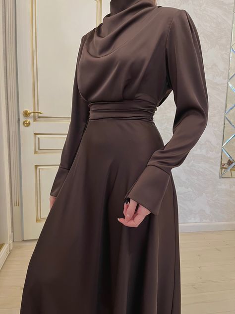 Estilo Hijab, Modest Dresses Fashion, Blouse Casual Fashion, Mode Turban, Mode Abaya, Women Dresses Classy, Modest Dresses Casual, Ootd Dress, Elegant Dresses Classy