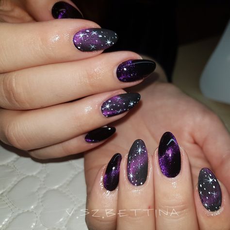 Dark Galaxy Nails, Galaxy Almond Nails, Dark Purple Witchy Nails, Galaxy Nail Ideas, Galaxy Cat Eye Nails, Black Galaxy Nails, Dark Purple Prom Nails, Purple Witchy Nails, Purple Galaxy Nails