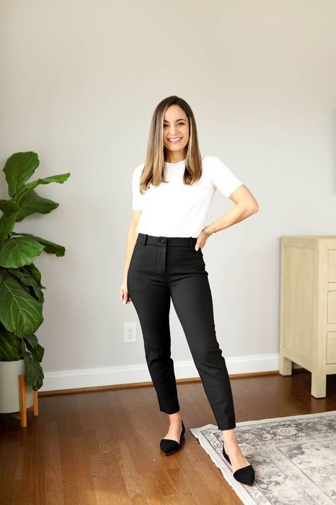 No Hem Jeans, Pants Guide, Smart Casual Work Outfit Women, Casual Office Attire, Fashion Over Fifty, Pants For Work, Hem Pants, Spring Work Outfits, Winter Fashion Outfits Casual