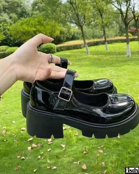 Transparent Shoes, Black Uniform, Leather Mary Jane Shoes, Vintage Loafers, Black Mary Jane Shoes, Zapatos Mary Jane, Suede Style, Comfortable Loafers, Shoe Cover