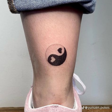 Ying Yang Tattoo, Flower Bouquet Tattoo, Yang Tattoo, Flower Wrist Tattoos, Yin Yang Tattoos, Bouquet Tattoo, Getting A Tattoo, Latest Tattoos, B Tattoo