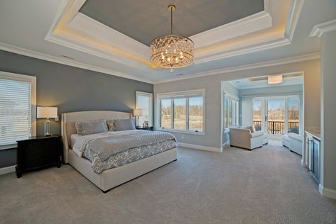 Huge Bedroom Luxury, Tall Ceilings Bedroom, Small Bedroom Furniture Ideas, Dream Bedroom Luxury, Tray Ceilings, Mansion Bedroom, Bedroom Furniture Ideas, Huge Bedrooms, Small Bedroom Furniture