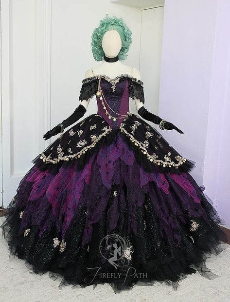 Madame Leota celebrates Haunted Mansion 50th with new ghostly gown | Inside the Magic Prom Man, Haunted Manor, Firefly Path, Gaun Abad Pertengahan, Madame Leota, Purple Dresses, Old Fashion Dresses, Fantasy Gowns, Black And Purple