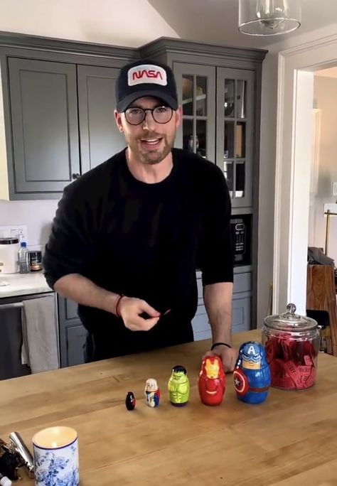 Chris Evans Videos, Chris Evans Boyfriend, Chris Evans Boyfriend Material, Dr Evans, Jack Thompson, Chris Roberts, Mark Consuelos, Christopher Evans, Avengers Cast