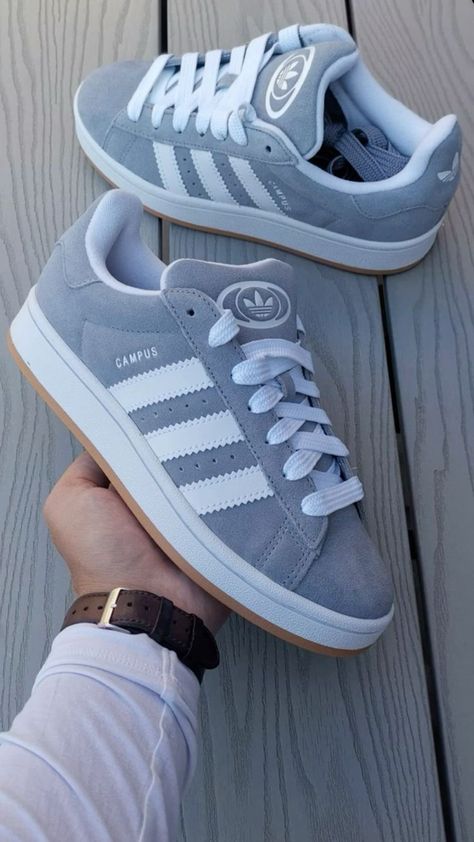 Adidas Campus Shoes, Buty Marki Nike, Pretty Sneakers, Skor Sneakers, Trendy Shoes Sneakers, Dr Shoes, Pretty Shoes Sneakers, Shoes Outfit Fashion, Adidas Shoes Women