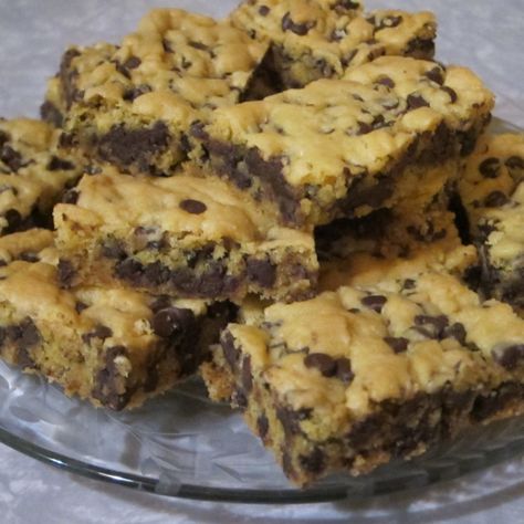 Lazy Day Cake Recipe, Lazy Day Cookie Bars, Lazy Day Cookies, Lazy Day Oatmeal Cake, Lazy Cookie Bars Yellow Cakes, Lazy Cookies, Lazy Cake Cookies, Cake Cookies Recipe, Traditional Baking