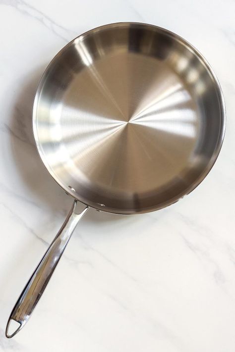 Mealthy Stainless Steel Frying Pan Review » LeelaLicious Stainless Steel Frying Pan, Ceramic Pans Cooking, Kitchen List, Vintage Inspired Bedroom, Stainless Steel Pan, Kitchen Pans, Cast Iron Wok, Kitchen Cook, Bar Keeper