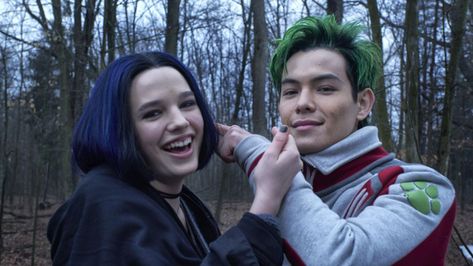 Teagan Croft And Ryan Potter, Gar And Rachel, Teagan Croft, Ryan Potter, Raven Teen Titans Go, Teen Titans Love, Dc Titans, Rachel Roth, Raven Beast Boy