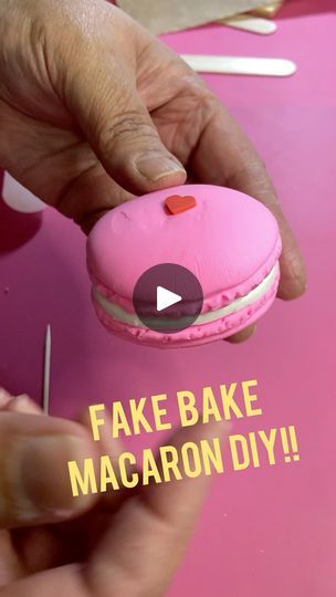 Let’s Fake Bake a Macaron! NO MOLD NEEDED! #fakebake #macaron #peepthisyall | Let’s Fake Bake a Macaron! NO MOLD NEEDED! So quick and easy…make a bunch! I shared with you now it's your turn to hit the SHARE button for me! Thank you! ;) | By Peep This Y'allFacebook Fake Macarons Diy, Diy Fake Macaroons, Diy Fake Cookie, Fake Bake Christmas, Christmas Fake Bakes, Faux Macarons, Montell Jordan, Share Button, Fake Bake