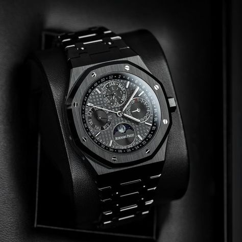 Audemars Piguet Black Ceramic, Audemars Piguet Wallpaper, Audemars Piguet Black, Audemars Piguet Royal Oak Black, Royal Oak Perpetual Calendar, Audemars Piguet Men, Seiko Samurai, Ap Royal Oak, Dapper Mens Fashion