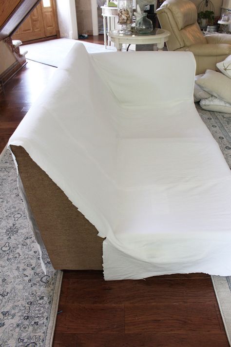 Drop Cloth Slipcover, Diy Couch Cover, Diy Sofa Cover, Sectional Covers, Cubicle Makeover, Reupholster Chair Dining, Reupholster Furniture, Upholstery Diy, Diy Couch