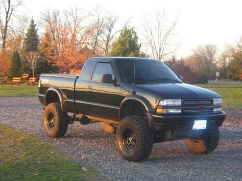 Lifted s10 Chevy S10 Lifted, Chevy S10 Zr2, S10 Zr2, Baja Trucks, Ultra Lite Travel Trailers, S10 Truck, Baja Truck, Chevrolet S 10, Chevy 4x4