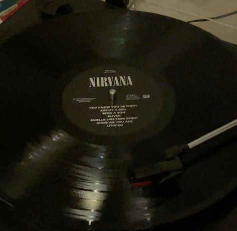 Nirvana Vinyl, Cds Aesthetic, Nirvana Aesthetic, Nirvana Pictures, Rockstar Aesthetic, Nirvana Kurt Cobain, Nirvana Kurt, Smells Like Teen Spirit, Meal Recipes