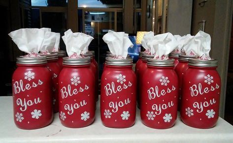 Jar Christmas Crafts, Kerr Jars, Mason Jar Christmas, Mason Jar Christmas Crafts, Crafty Morning, Exacto Knife, Mason Jar Projects, Christmas Craft Projects, Jar Art