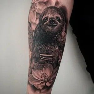 Sloth Tattoos, Sloth Tattoo, Daisy Tattoo, Realistic Tattoo, Strong Girls, Flower Crown, Sloth, Portrait Tattoo, Tattoo Ideas