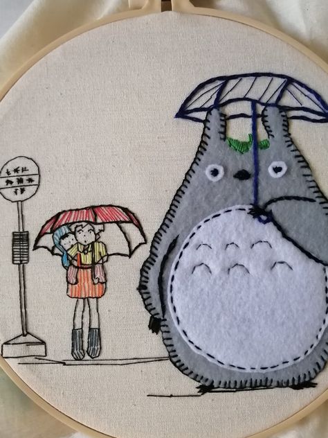 Totoro Outline, Totoro Embroidery, Ghibli Crafts, Studio Ghibli Crafts, Outline Embroidery, My Neighbor Totoro, Studio Ghibli, Blackwork, Kids Rugs