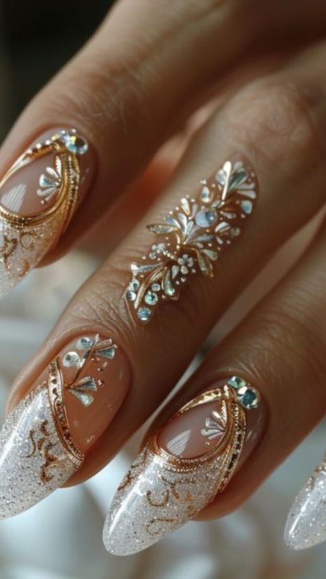 Elaborate Nail Art, Indian Wedding Nails, Bubbles Wedding, Indian Nails, Wedding Nail Designs, Bridal Nails Designs, Timeless Simplicity, Church Weddings, Nail Art For Beginners