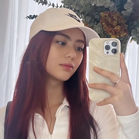 bini mikha Red Hair Video, Kylie Padilla, Filipino Guys, Cool Easy Drawings, Pretty Brunette, Cute Friend Photos, Pretty Smile, Tiktok Style, Cute Selfies Poses