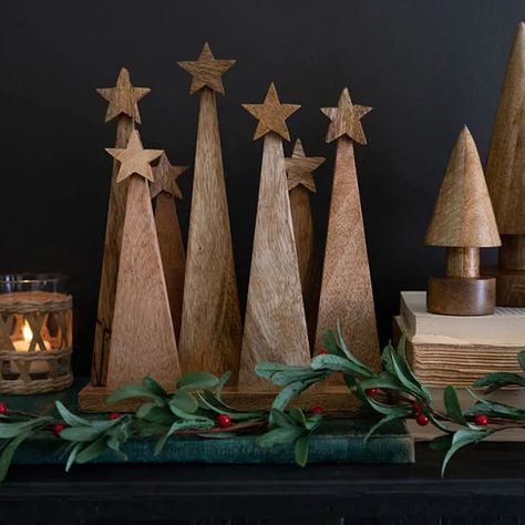 Wood Christmas Trees, Navidad Natural, Tree Centerpieces, Home Decor Christmas Gifts, Wooden Christmas Tree, Wood Christmas Tree, Wood Product, Wooden Christmas Trees, Wood Christmas