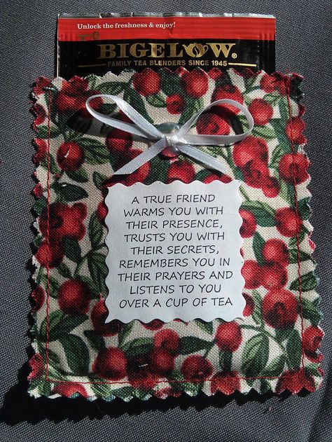 True Friend Floral Friendship Tea Pouch Poem & Tea Bag | Etsy Friendship Tea, Tea Pouch, Bigelow Tea, Tea Crafts, Secret Sister, Secret Pal, Tea Quotes, Quilt Retreat, Fabric Pouch