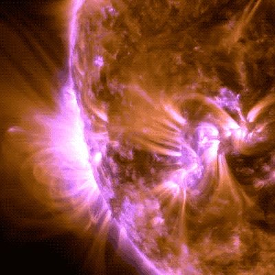 Strong Solar Flare Erupts from Sun – Solar Cycle 25 Solar Flash, Sun Solar, Weather Predictions, Nasa Photos, Ultraviolet Light, Solar Flare, Power Grid, Ultra Violet, Cosmos