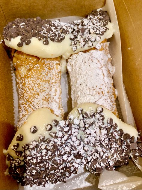 North end Cannoli Cannoli