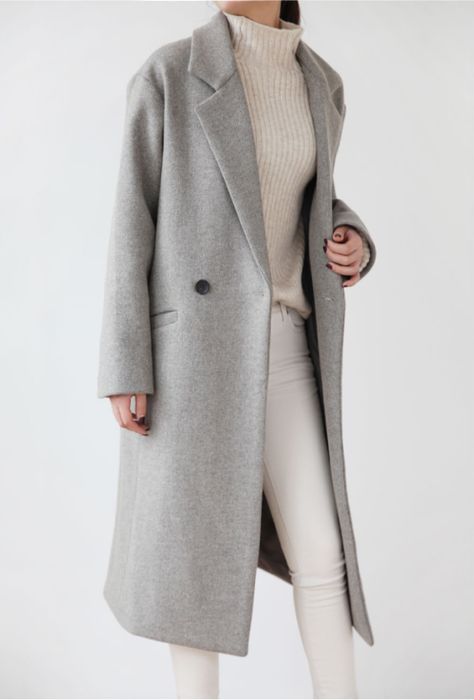 Girls Long Coat, Mode Pastel, Minimal Stil, Pijamas Women, Minimalist Moda, Gray Coat, Grey Coat, Woolen Coat, Coat Women