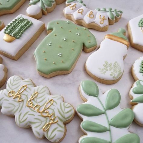 Succulent Theme, Peach Baby Shower, Cactus Rose, Baby Succulents, Idee Babyshower, Green Baby Shower, Baby Cookies, Baby Shower Cookies, Cut Out Cookies