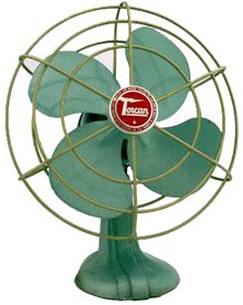 These look great as collections of various old fans on a shelf or atop an armoire. Blender Texture, Turquoise Kitchen, Antique Fans, Vintage Fan, Vintage Appliances, Old Fan, Retro Fan, Vintage Fans, Electric Fan