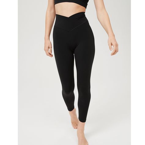 Black Trousers Outfit, Cross Leggings, Aerie Leggings, Aerie Real, Trouser Outfit, Flare Leggings, Mens Outfitters, Black Leggings, Criss Cross