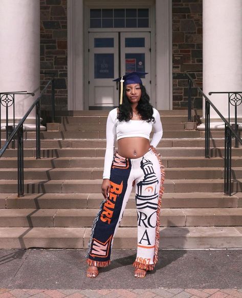 Decision Day Outfit, College Decision Day, Hbcu Outfits, Nursing School Graduation Pictures, Hbcu Grad, Decision Day, College Decision, Stylish Black Women, Athleisure Looks