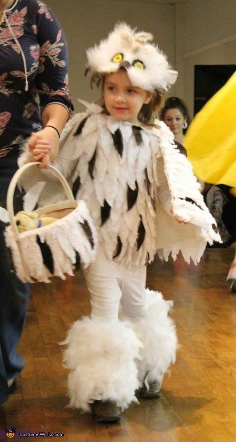 Laurie: This is my 3 year old, Madelyn. We saw a lot of owl costumes on Pinterest so we worked off that. We looked at fabric but we wanted something soft... Diy Owl Costume Kids, Snowy Owl Costume, Owl Costume Women's, Toddler Owl Costume, Diy Owl Costume, Snow Owl Costume, Owl Costume Kids, Owl Costume Diy, Owl Costumes