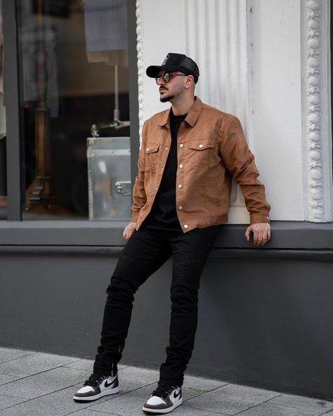 Fall outfits for men 2023 20 ideas: A Style Guide Men’s Fleece Outfit, Mens Outfit Graphic Tee, Canadian Mens Fashion, Guy Date Night Outfit, Men’s Outfit Inspo Fall Winter, Men’s Fashion Plus Size, Mens Pea Coat Outfits, Thick Men Fashion, Combat Boots Outfit Men