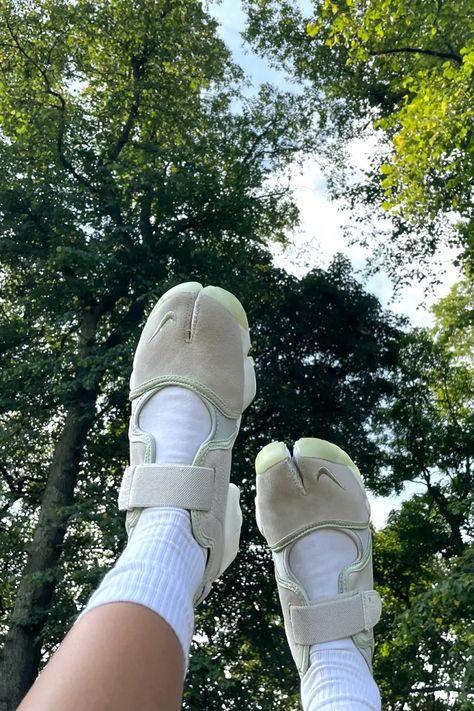 Nike Air Rifts, Nike Air Rift Outfit, Air Rift Outfit, Nike Rift, Nike Air Rift, Postpartum Fashion, Shoe Wishlist, Funky Shoes, Shoe Inspo