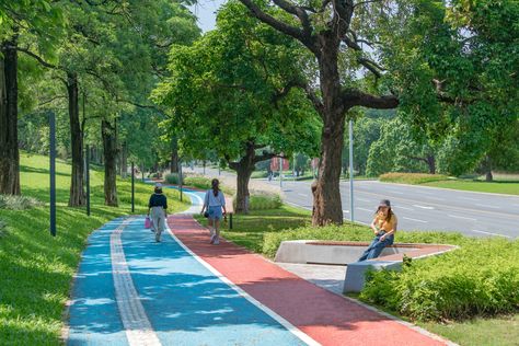 Boulevard Landscape, Streetscape Design, Pedestrian Walk, Urban Landscape Design, Landscape Stone, Aircraft Interiors, Areas Verdes, Landscape Construction, Park Playground