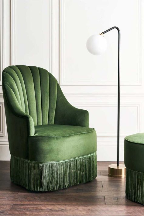 Green Velvet Armchair, Green Velvet Chair, Velvet Furniture, Ornate Furniture, Luxury Interiors, Velvet Chair, French Country House, Bedroom Chair, Single Sofa