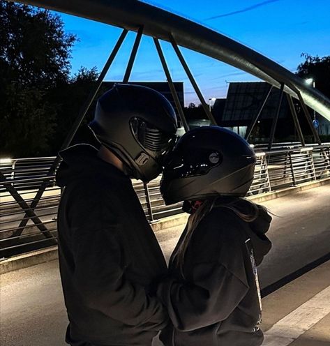 Couple Motorbike, Motorcycle Couple Pictures, Motorcycle Guy, Bike Couple, Biker Couple, Motorcycle Couple, You Are My Moon, Motorcycle Aesthetic, Biker Aesthetic