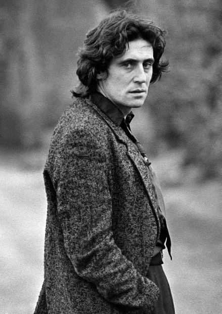 From Stargazing In Dublin Gabriel Byrne in St. Stephen’s Green Photographed by Eric Luke-crop Irish Name, Scary Dreams, Gabriel Byrne, St Stephen, Chameleons, Republic Of Ireland, Irish Men, Tarzan, Man Crush