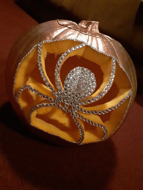 Cheerleader Pumpkin Ideas, Bedazzled Pumpkin Ideas, Bejeweled Pumpkins Diy, Spider Pumpkin Carving, Bedazzled Pumpkins, Small Pumpkin Carving Ideas, Kids Pumpkin Carving, Unique Pumpkin Decorating, Rhinestone Pumpkin