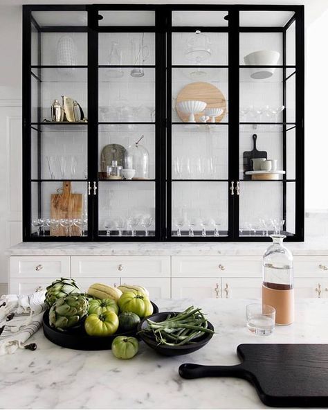 Kitchen shelving. Black glass storage for the kitchen. Framed Kitchen Cabinets, Glass Kitchen Cabinets, Marble Countertops Kitchen, Decor Ikea, Kitchen Cabinet Doors, Kitchen Trends, Black Cabinets, Kitchen Remodeling Projects, Boho Interior