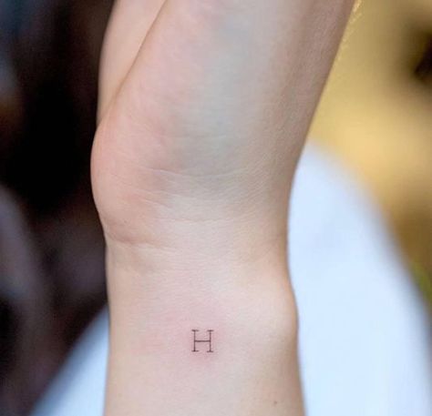 Capital H Letter Tattoo Small Letter H Tattoo, H Letter Tattoo Designs For Women, Letter H Tattoo Ideas Initials, Letter Ankle Tattoo, Letter H Tattoo Design, Capital Letter Tattoo Font, Small H Tattoo Letter, Capital Letter Tattoo, Letter Tatooes