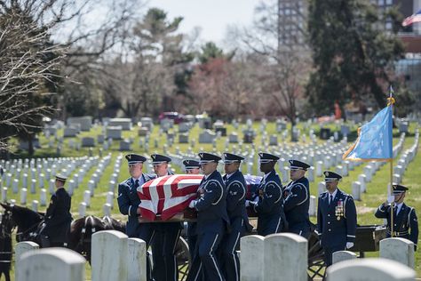 Military Funeral Honor with Funeral Escort for Medal of Ho… | Flickr Elizabeth Fraser, Army Photo, Joe Jackson, The Old Guard, Lyndon B Johnson, Medal Of Honor Recipients, Old Guard, Military Honor, Arlington Virginia