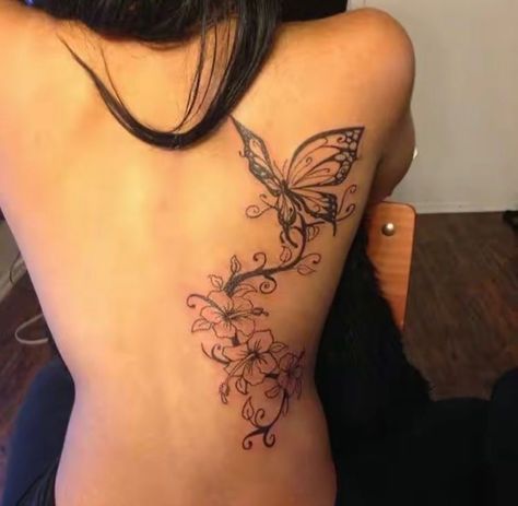 16 Tattoo, Butterfly Back Tattoo, Back Tats, Cute Hand Tattoos, Pretty Hand Tattoos, Future Tattoo Ideas, Cute Tats, Small Pretty Tattoos, Spine Tattoos For Women