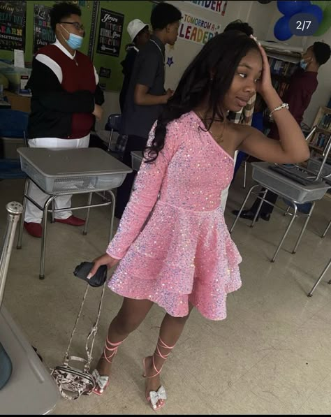 Jr Homecoming Dresses, Prom Dresses 5th Grade, 13 Birthday Dress Ideas, Prom Dresses For 5th Grade, Middle School Prom Dresses Short, 8 Grade Formal Dresses, 8 Grade Dance Dresses, School Dance Dresses Middle School, Pink Sneaker Ball Dresses