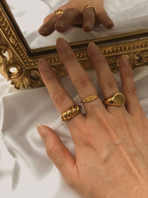 gold rings rings and rings Jewellery Wardrobe, Minimalistic Chic, Dome Rings, Chunky Gold Jewelry, Gold Aesthetic, Luxury Jewellery, Dome Ring, Chunky Jewelry, Dope Jewelry