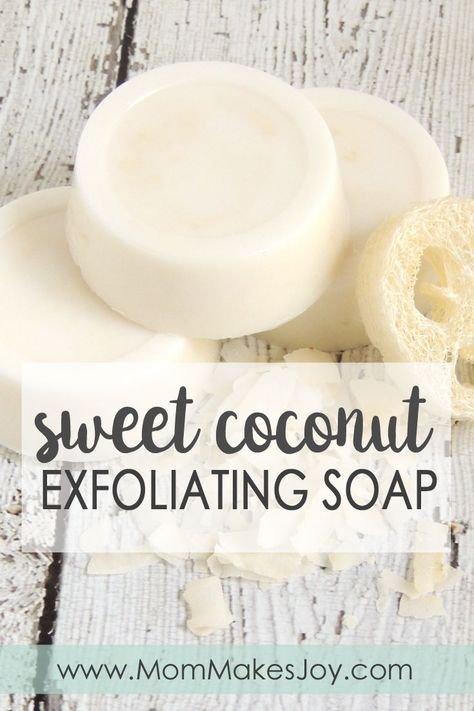 Homemade Soap Recipes, Coconut Fragrance, Savon Diy, Diy Soap Bars, Coconut Soap, Soap Tutorial, Loofah Sponge, Homemade Lotion, Exfoliating Soap